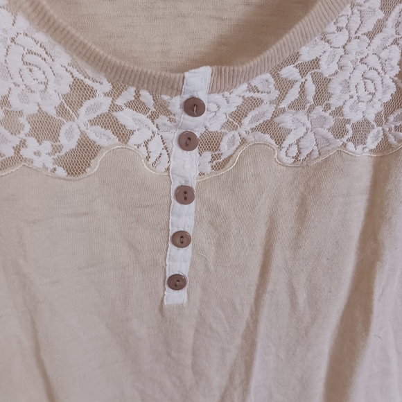 BKE longsleeve tee with lace cream size XL - Picture 3 of 6